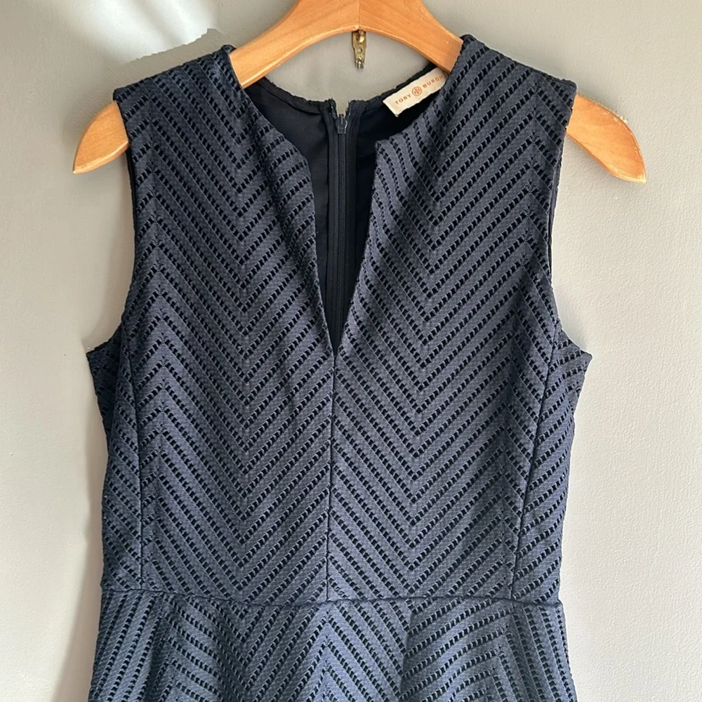 Tory Burch Fit & Flare Navy Blue Dress size S great condition - Picture 3 of 9